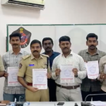 నెల్లూరులో జరిగిన కార్డన్ అండ్ సర్చ్ ఆపరేషన్‌లో 500 ఇళ్లలో తనిఖీ నిర్వహించి, 17 బైకులు, 1 ఆటో స్వాధీనం చేసుకున్నారు. 7 మంది రౌడీషీటర్ల ఇళ్లు పరిశీలించారు.
