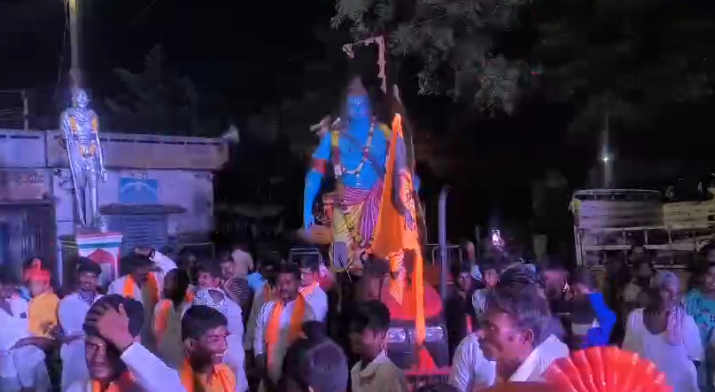 చిన్న శంకరంపేట మండలంలో చందంపేట గ్రామంలో మహాదేవ్ యువత ఆధ్వర్యంలో వినాయక నిమర్జనం కార్యక్రమం ఘనంగా నిర్వహించగా, గ్రామంలో భక్తులు ఆనందంలో మునిగారు.