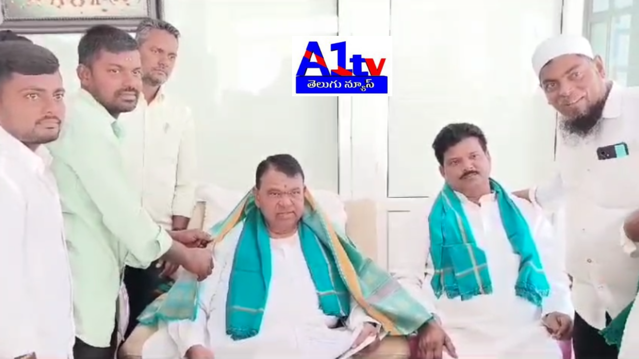 Pocharam Srinivas Reddy highlighted efficient paddy procurement with ₹500 bonus for farmers, dismissing opposition's allegations in Banswada.