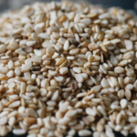 Sesame seeds are packed with essential nutrients and offer numerous health benefits. They improve heart health, control blood sugar, aid in digestion, and strengthen bones, making them a superfood, especially during winter.