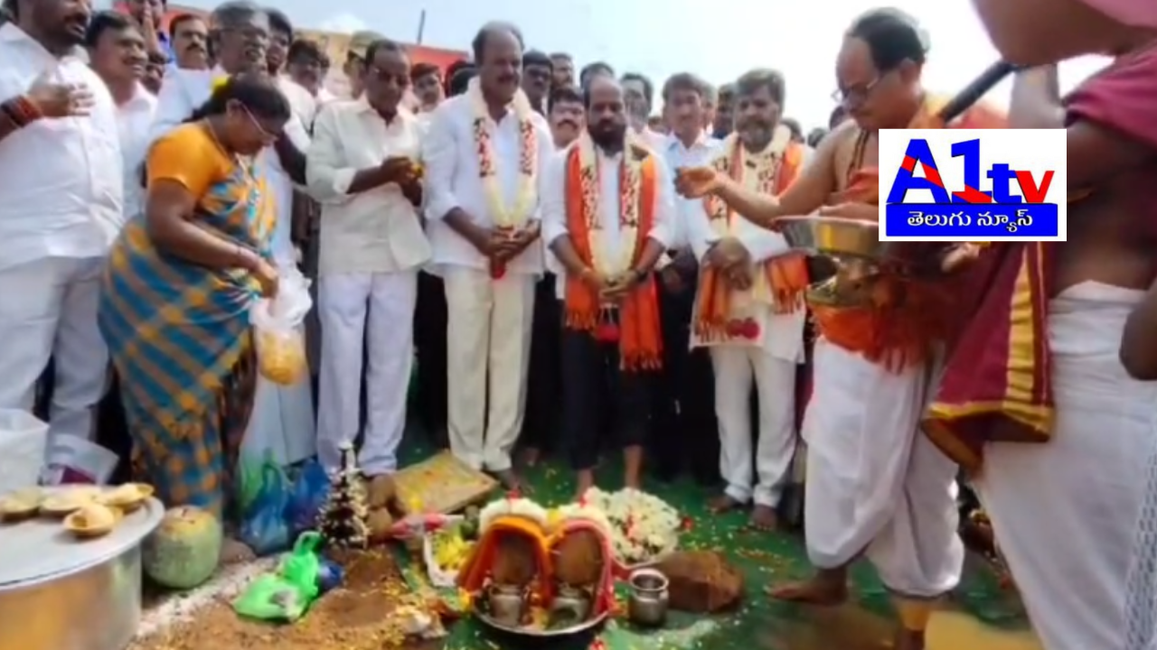 Health and Family Welfare Minister Satyakumar Yadav and Janasena Party Secretary Chilakamma Madhusudhana Reddy participated in various community programs, including Jalaharati and road inaugurations in Dharmavaram.