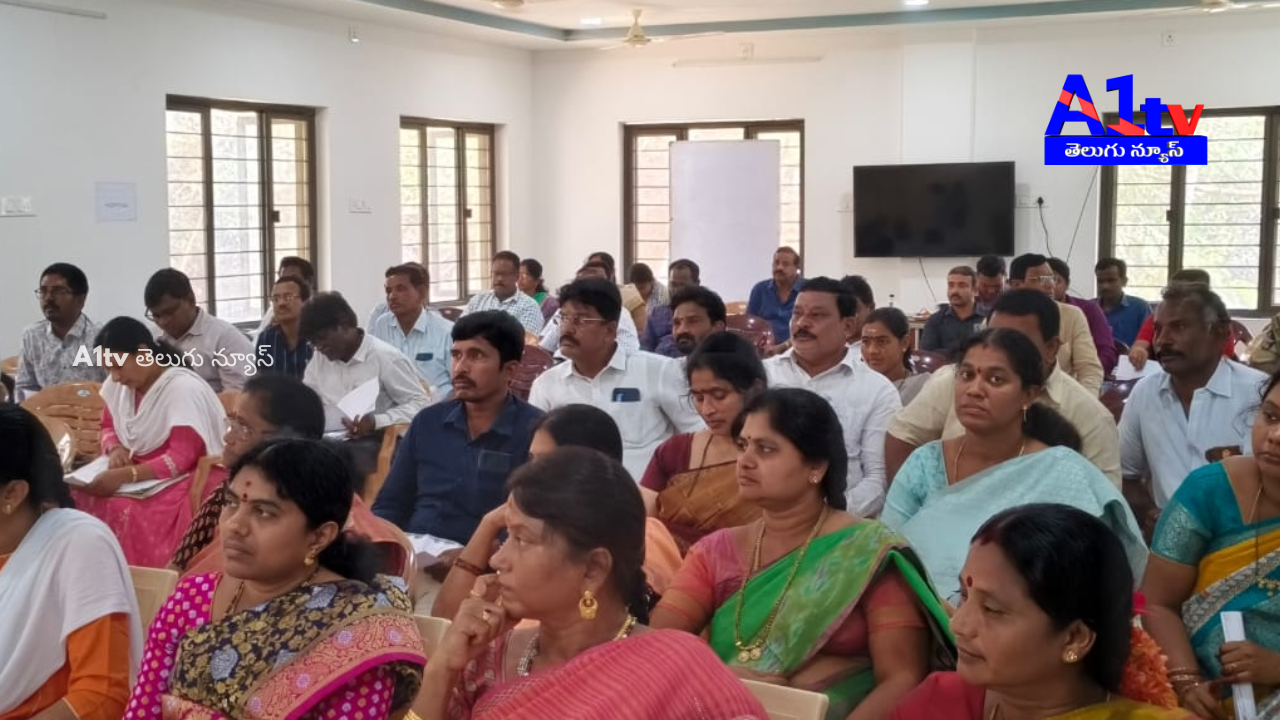 Koon Ravi Kumar emphasized the need to review government decisions to ensure quality education and make them accessible to the public.