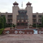 MP High Court ruled that a wife loving another man without a physical relationship does not count as an illicit affair.