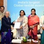 ఏపీలో చేనేత పరిశ్రమలకు పెట్టుబడులు, 15 వేల ఉద్యోగాలు AP's handloom sector to receive ₹2,000 Cr investment, creating 15,000 jobs, says Minister S. Savitha.