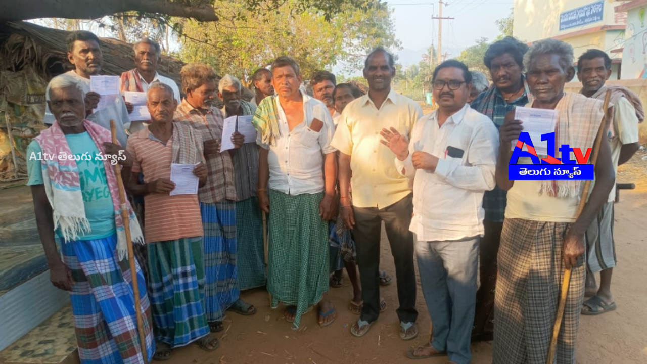Farmers' association demands MSP for cashew farmers and free spraying equipment to protect crops from weather-related damage.