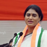 అంగన్వాడీలకు అన్యాయం చేస్తున్న కూటమి ప్రభుత్వంపై వైఎస్ షర్మిల విమర్శలు YS Sharmila accused the coalition government of betraying promises made to Anganwadi workers and criticized the government's actions, demanding immediate talks.