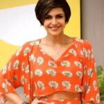 mandira bedi recalls her memory helps to womens cricket team
