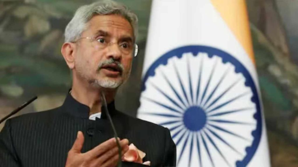 పాక్‌తో చర్చల కాలం ముగిసిందని స్పష్టం చేసిన జైశంకర్, ఉగ్రవాద చర్యలకు తగిన పర్యవసానాలు ఉంటాయని హెచ్చరించారు. జర్మనీలో చిన్నారి దుర్భర పరిస్థితిపై తల్లిదండ్రులను భారత్‌కు పంపేందుకు హామీ ఇచ్చారు.