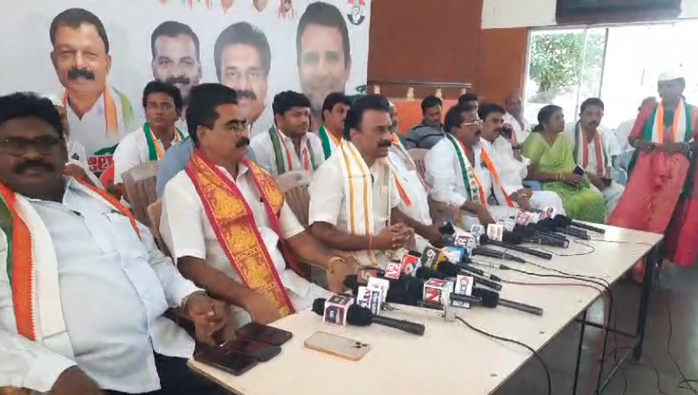 Chevuru Devakumar Reddy criticized Chandrababu Naidu's government for poor governance and called for accountability regarding unfulfilled promises during a press meet in Nellore.