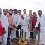 గడ్డెన్న వాగు ప్రాజెక్టు ద్వారా ఎమ్మెల్యే పవార్ రామారావు సాగునీటిని విడుదల చేశారు. రబీ సీజన్లో 10,000 ఎకరాలకు నీరు అందించాలనుకుంటున్నారు.