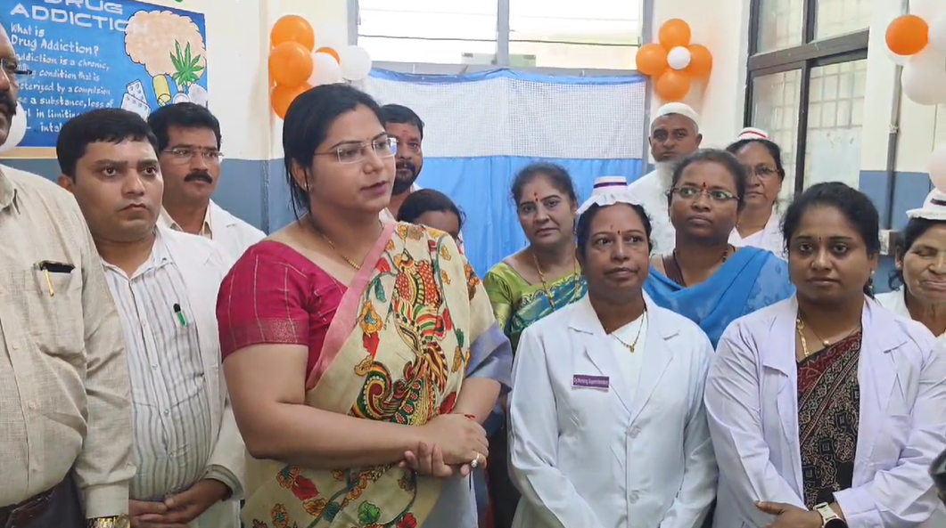 మత్తు పదార్థాల బానిసలకు డి-అడిక్షన్ సెంటర్: క్రమశిక్షణతో వెలుతురు