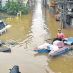 భారీ వర్షాలు, వరదలపై కేంద్ర బృందం ఏపీకి వచ్చి నష్టం అంచనాలు వేసేందుకు పర్యటించనుంది. 8 సభ్యుల బృందం వరద ప్రభావిత ప్రాంతాలను పరిశీలించనుంది.