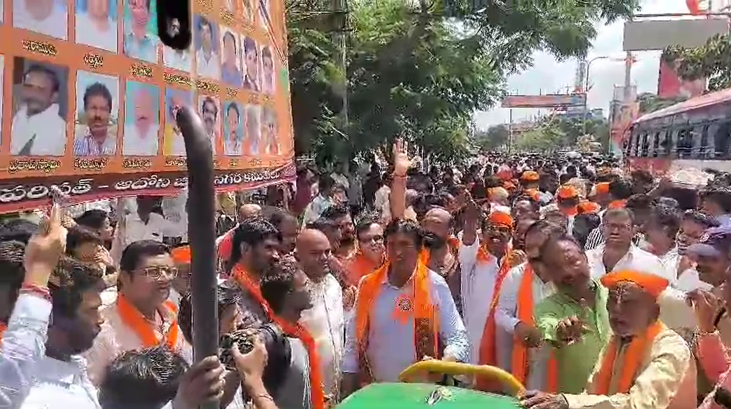 ఆదోని పట్టణంలో వినాయక నిమజ్జన మహోత్సవం విజయవంతం