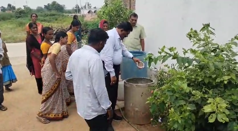 నిజాంపేట మండలంలో ఫ్రైడే డ్రై డే సందర్భంగా నీటి పరిశుభ్రతపై అవగాహన కార్యక్రమం నిర్వహించారు, జడ్పీ సీఈఓ హాజరయ్యారు.