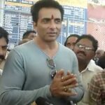 భారీ వర్షాలు, వరదల నేపథ్యములో సోనూసూద్, ఆహారం, నీరు, మెడికల్ కిట్స్ అందించి, తాత్కాలిక షెడ్స్ ఏర్పాటు చేస్తానని తెలిపారు.