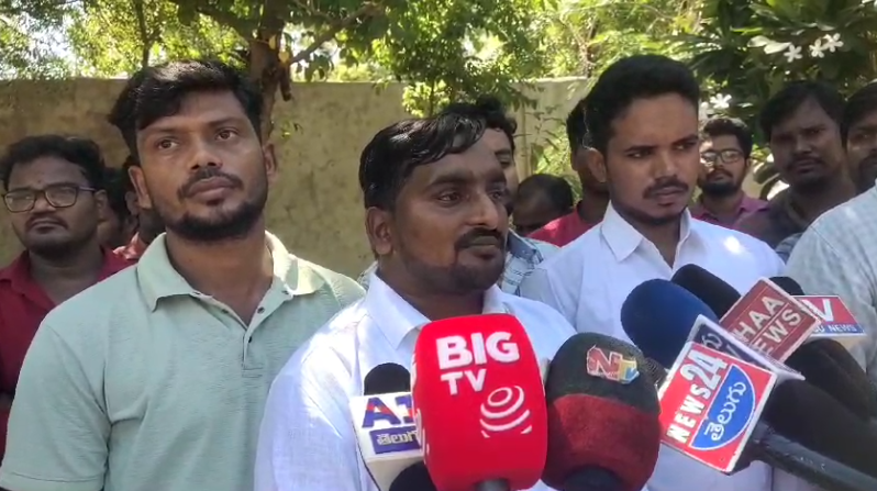 Volunteers from ward and village secretariats in Badvel constituency appeal to the commissioner for release of their pending salaries and job security.