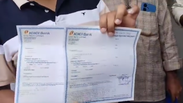 A multi-crore scam has come to light at ICICI Bank in Chilikaluripet, leading affected customers to protest and lodge complaints with the Urban Police Station.