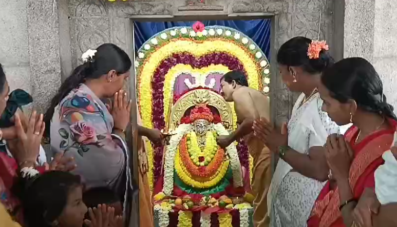The 9th day of Dasara Navaratri in Jalamanchi saw devotees performing Panchamruta Abhishekam and offering prayers to Goddess Annapurna, followed by Annadanam.