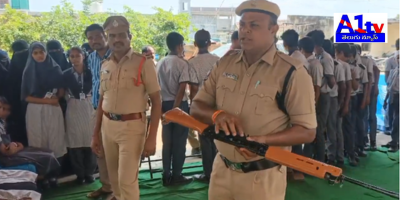 An Open House program was conducted at Khanapur Police Station to commemorate police martyrs, focusing on crime investigation processes and weapon usage for students.