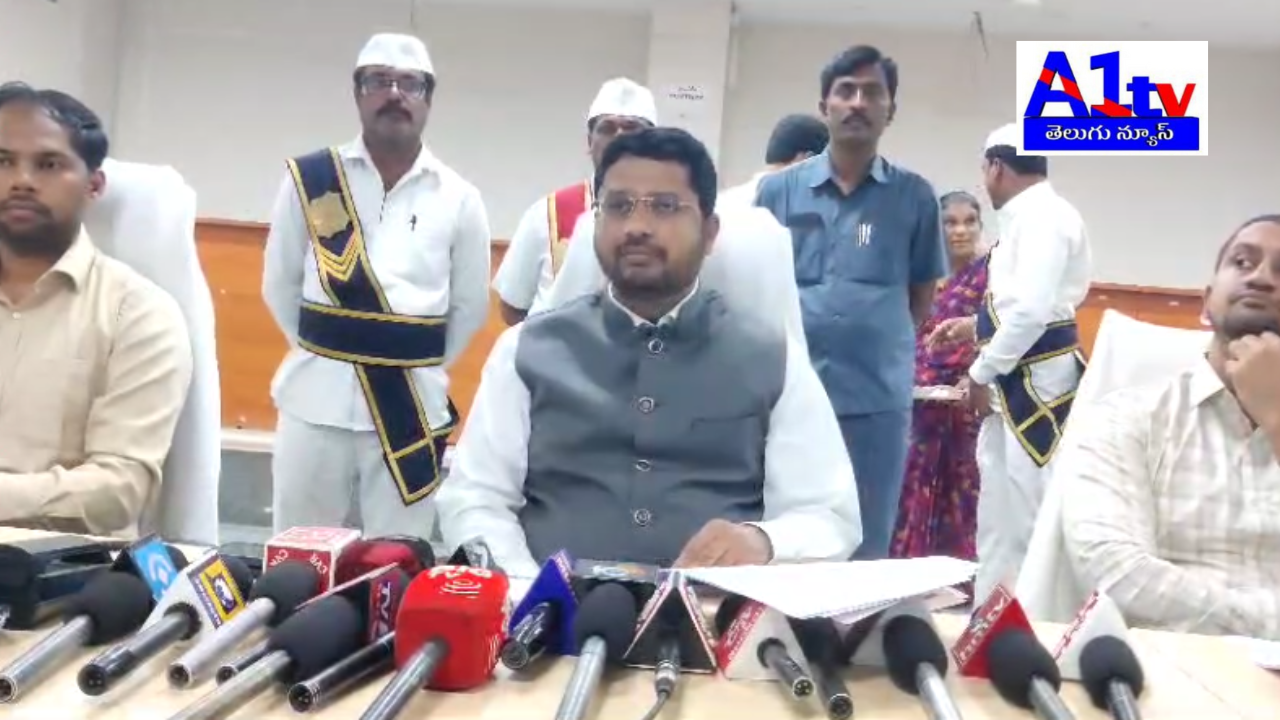 Jangaon district officials held a meeting to discuss a state-wide comprehensive household survey, set to run from the 9th to the 18th of this month.