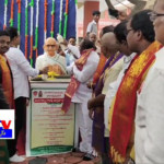 The unveiling of Mahatma Gandhi’s statue at Desayipet School was marked by the participation of key figures, including the statue donor, who generously offers statues for free on request.