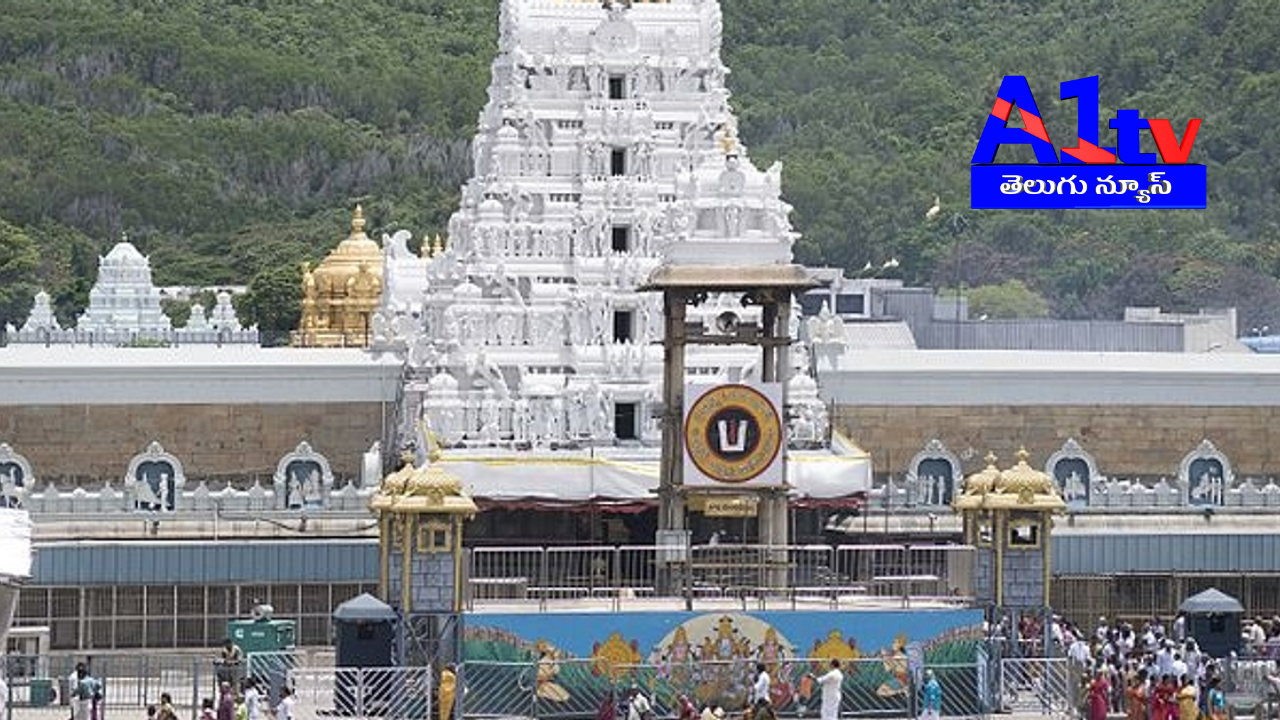 Tirumala Tirupati Devasthanam (TTD) member Bhanupaksh Reddy has made sensational allegations regarding a large-scale scam involving foreign currency being smuggled during Hundi cash counting.