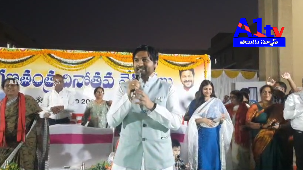 Komaram Bheem Asifabad Collector Venkatesh Dothire captivated the audience by singing a patriotic song during Republic Day celebrations.