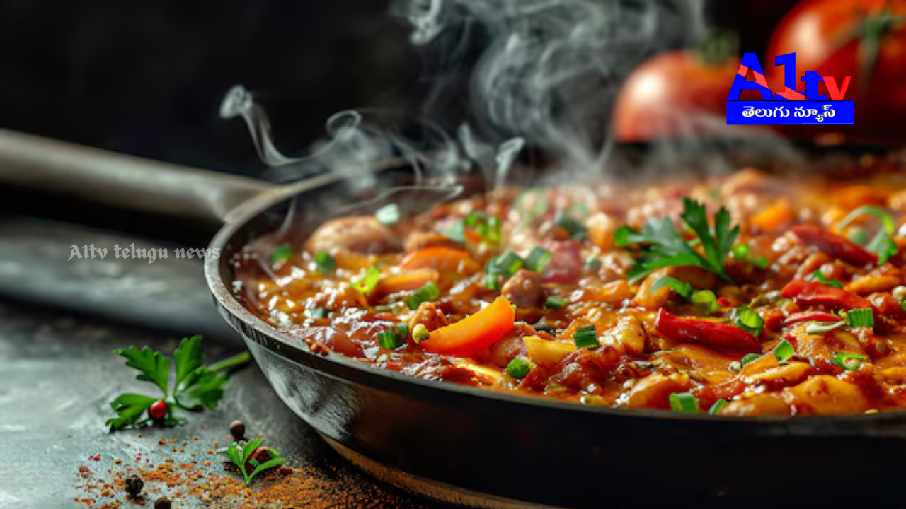 Certain foods should be eaten hot to avoid bacterial growth and ensure proper digestion. Experts suggest heating rice, meat, and fried items before consuming.