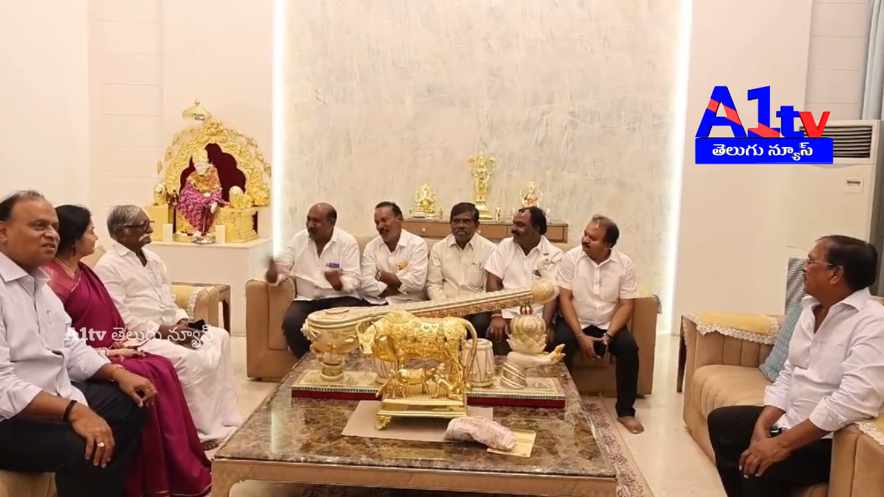 Prasanna's hopes shattered in Buchireddypalem vice-chairman election. YSRCP councillors defect, town convener Mallareddy joins TDP.