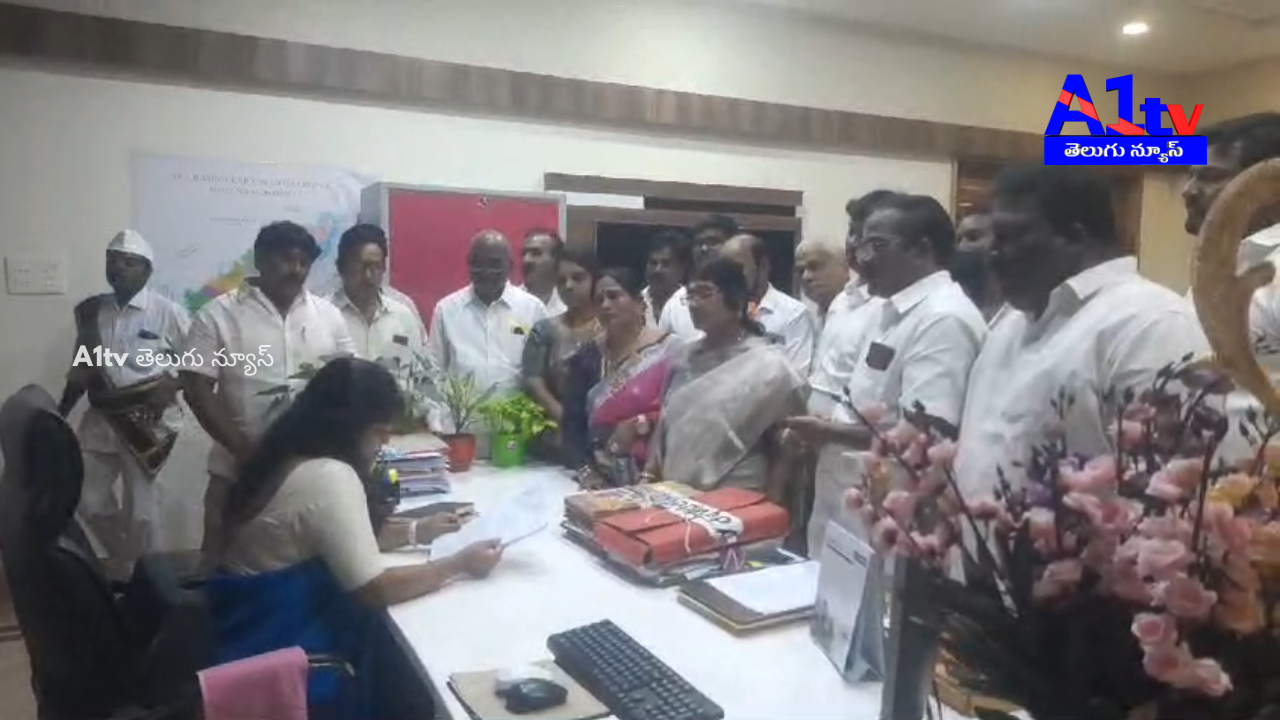 Locals met the MLA and RDO, urging a solution to health issues caused by the Amalapuram dumping yard near Nalla Bridge.