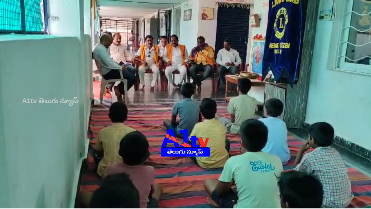 Varaprasad’s family conducted Annadanam at Seva Bharati Hostel, Ramayampet, on the occasion of Vihas’ birthday.