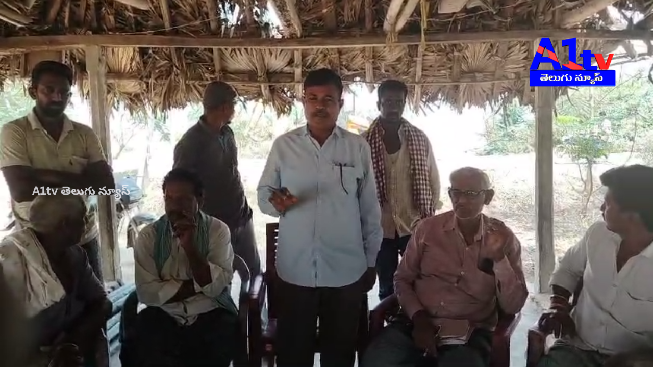 Tenant farmers demand a new law in Eluru. Farmers' association calls for a protest at the Collectorate on March 17.