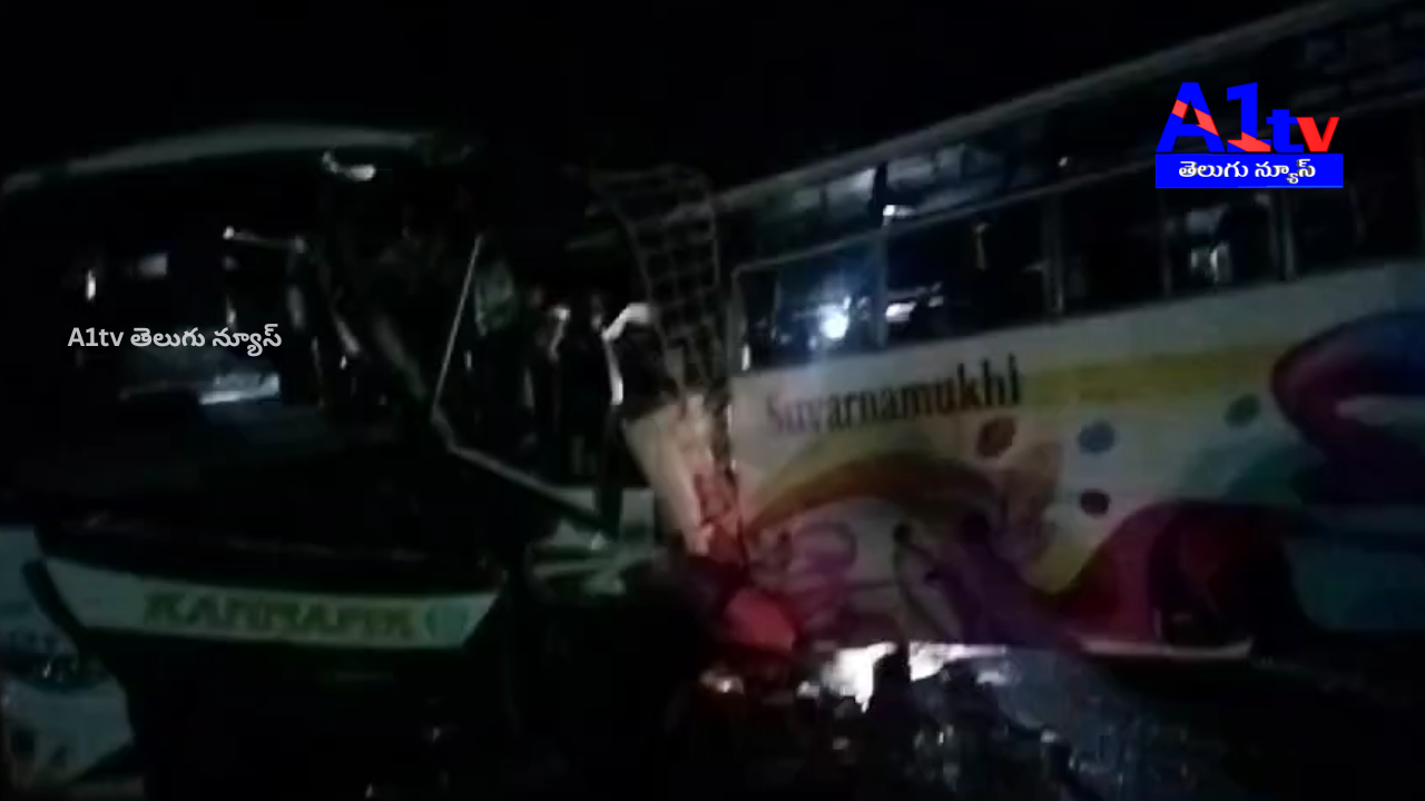 wo private buses collided near the Karnataka border in Madanapalle, leaving one dead and 40 injured.