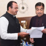 Telangana Minister Komatireddy Venkat Reddy meets Union Minister Nitin Gadkari in Delhi. Discussed allocation of funds for Gurukulas.