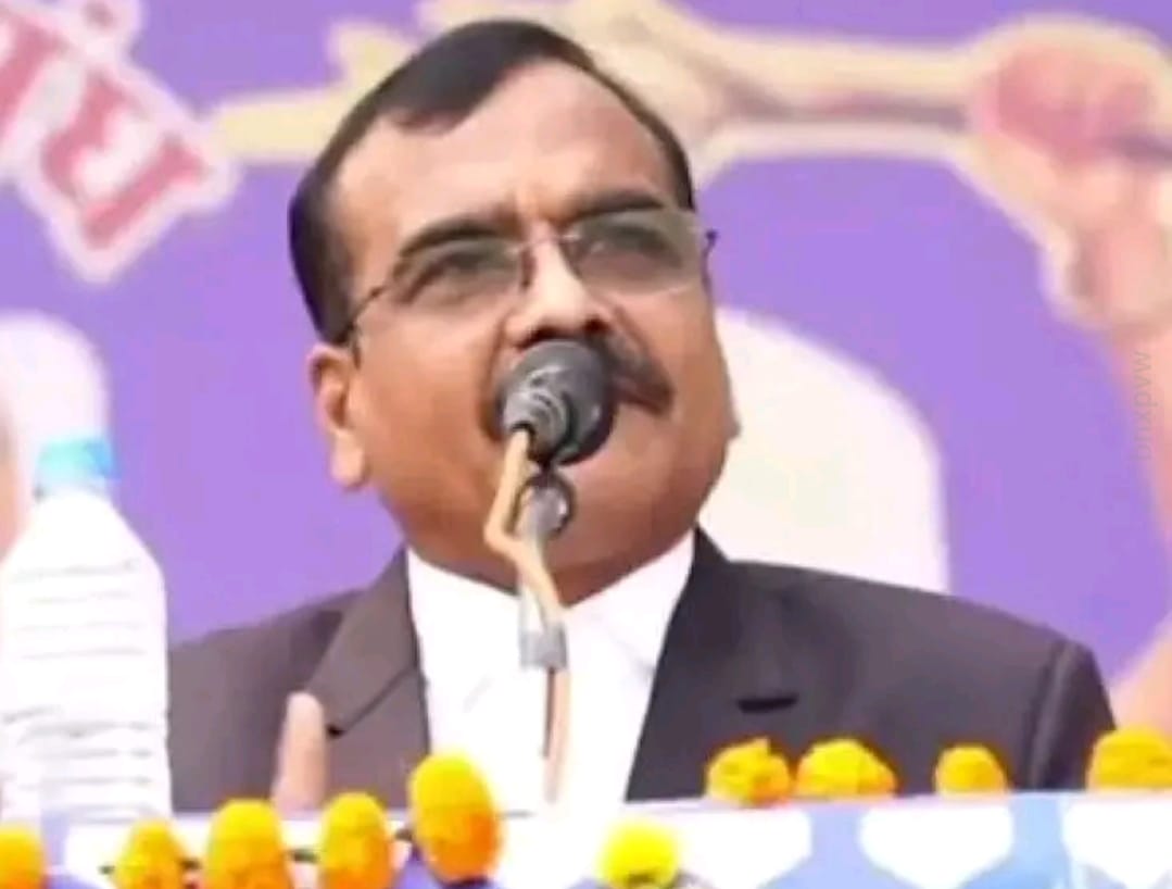 IAS Santosh Verma receives show-cause notice over controversial remarks in Madhya Pradesh