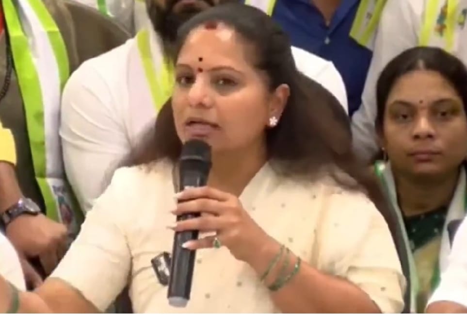 Telangana Jagruti president Kalvakuntla Kavitha speaking to media in Nalgonda