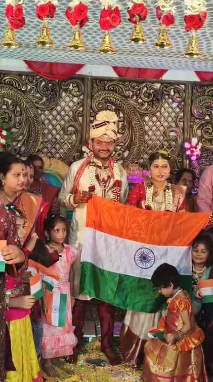 వరంగల్లో వందేమాతర గీతంతో ప్రారంభమైన వివాహ వేడుక