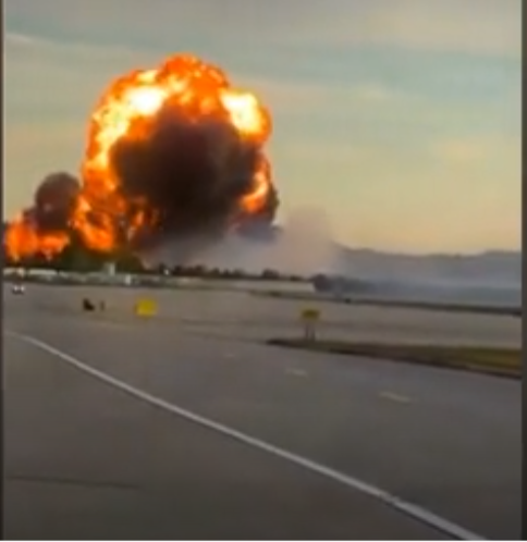 plane crash fire accident in america
