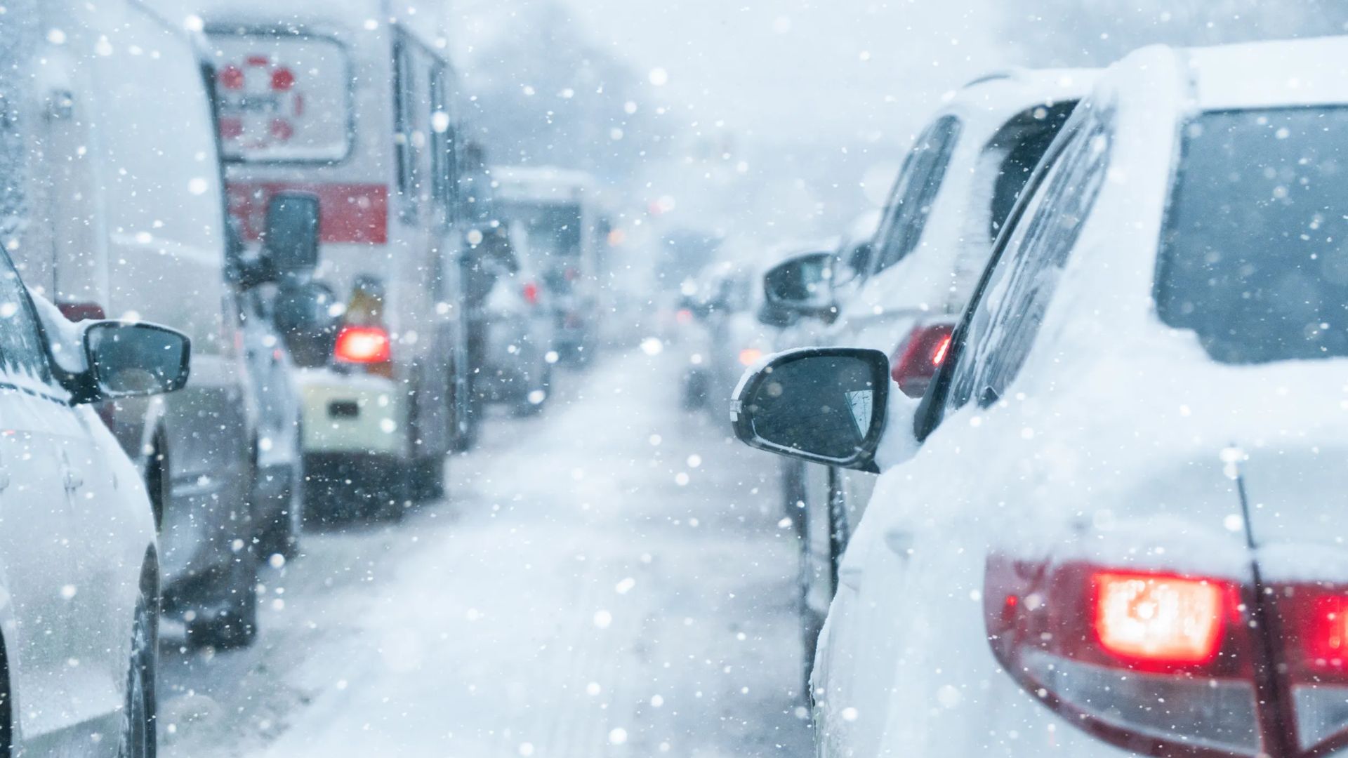 Massive winter storm disrupts flights across the United States