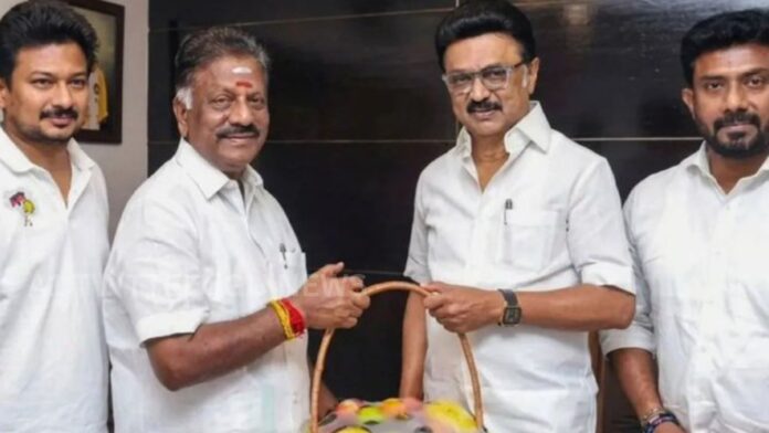 O Panneerselvam joins DMK in presence of MK Stalin