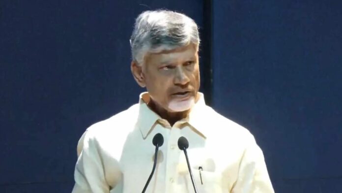 cm chandrababu meeting polavaram displaced people and distributing compensation cheque