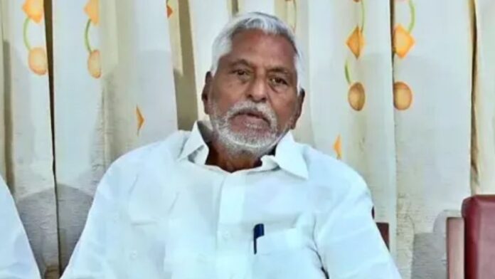 jeevan reddy speaking to media after meeting congress ministers in telangana