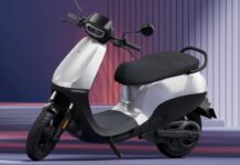 Ola Electric | ఓలా ఎలక్ట్రిక్ ₹2,000 కోట్ల వాటా విక్రయానికి సిద్దం Ola Electric battery gigafactory in Tamil Nadu with engineers working on lithium-ion cells.