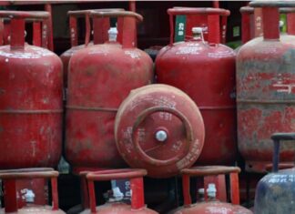 గ్యాస్ వినియోగదారులకు షాక్.. ఇకపై 10 కేజీల సిలిండర్ మాత్రమే?