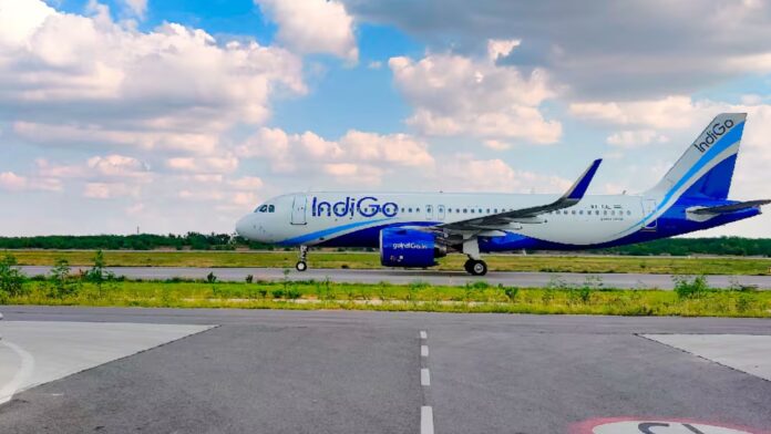 IndiGo flight emergency halt at Gannavaram Airport due to technical issue