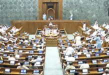 Lok Sabha | పార్లమెంట్లో హీట్ వేవ్…లోక్సభ స్పీకర్పై అవిశ్వాసం తీర్మానం
