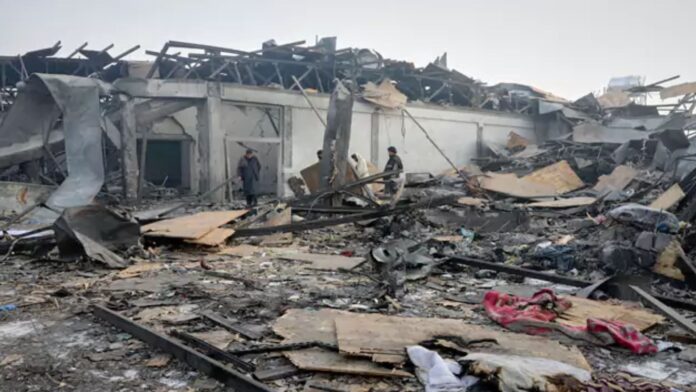 kabul hospital damaged after pakistan airstrike with rescue operations underway