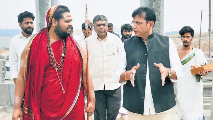 Minister visits Kokapet Sharada Peetham over land allocation issue