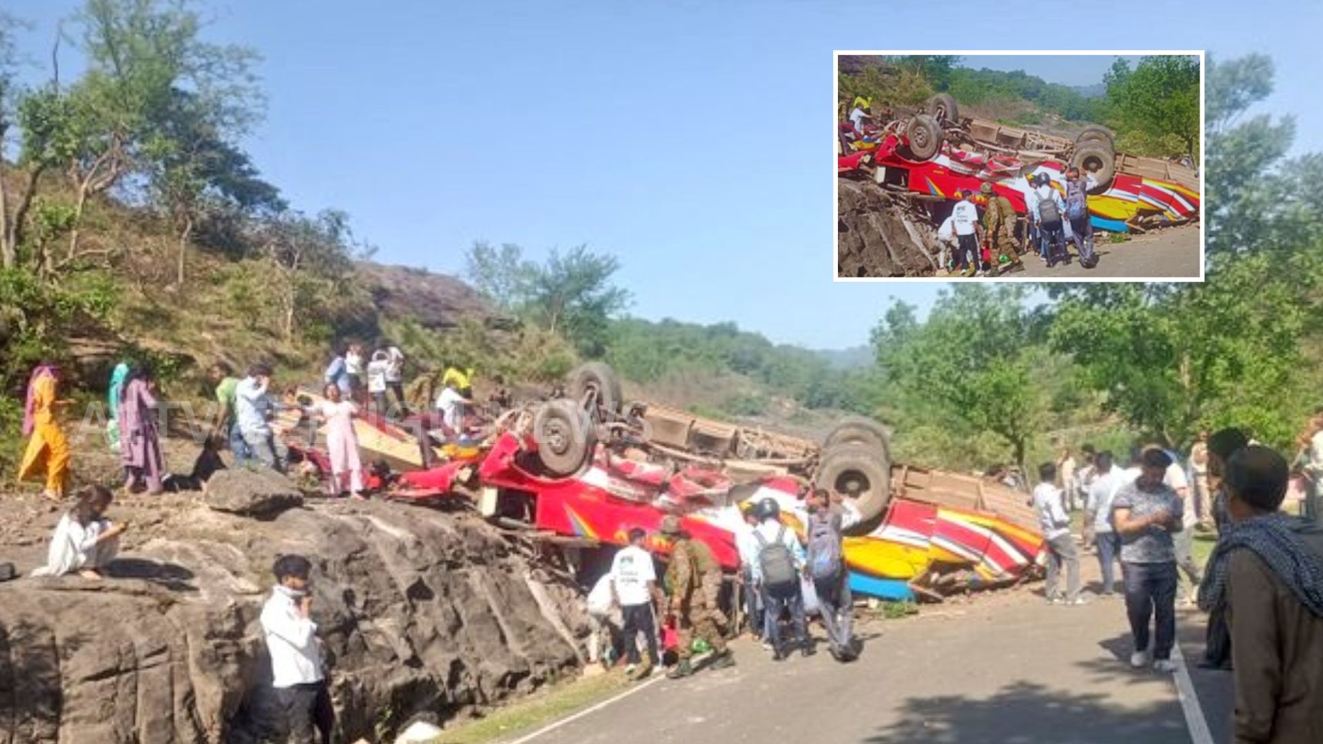 15 people died in a tragic bus accident in Jammu and Kashmir’s