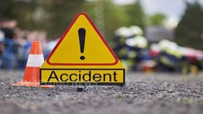 Severe road accident involving Bolero vehicle and lorry in Kurnool district near Mantralayam